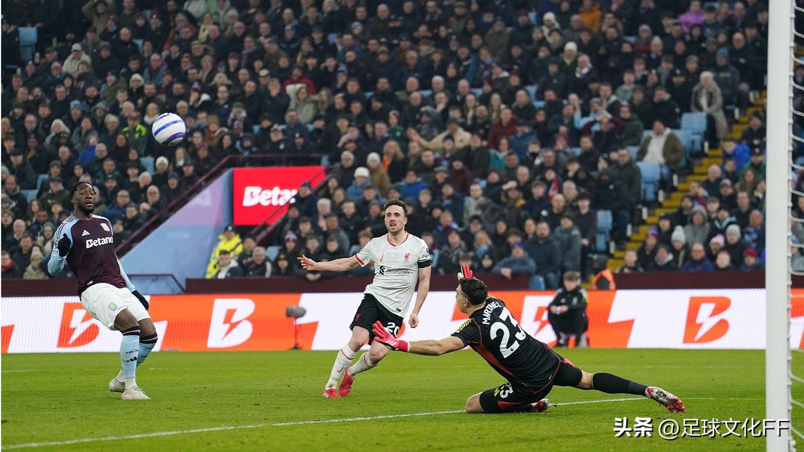 爱游戏官方网站 -冲刺阶段曼联再遭质疑：NBA常规赛节点到来，媒体盛赞，球队文化再被提及的简单介绍