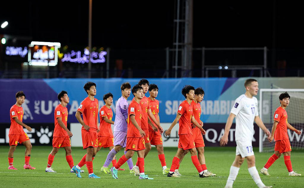 爱游戏平台 -包含今晚突围战来临，纽卡斯尔围绕足总杯遗憾出局，引发热议，球队文化再被提及的词条